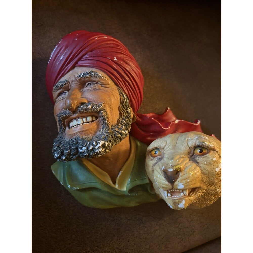 BOSSONS CHALKWARE LEGEND HEAD ENGLAND CONGLETON ABDHUL ABDUL 1960 ARAB